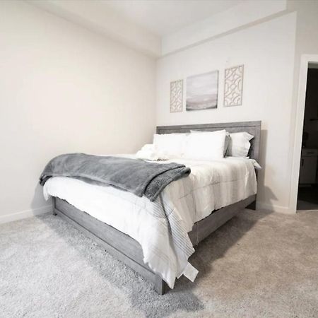 Luxury Apartment Wifi, Gym, Pool, Shops & Food! Unit 329 Charlotte Exterior foto