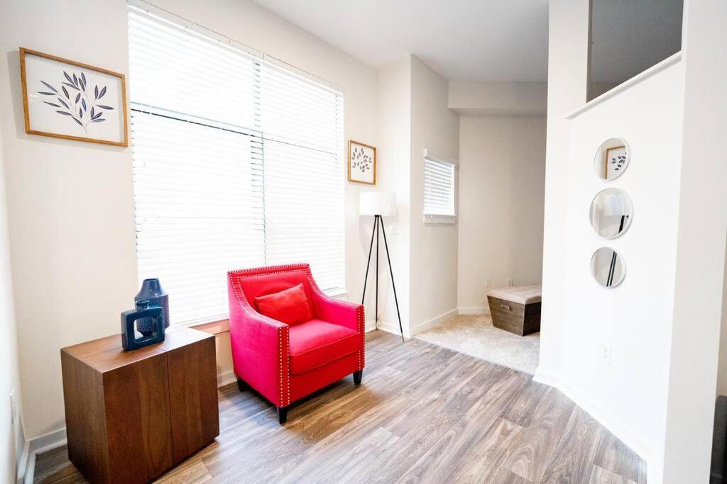 Luxury Apartment Wifi, Gym, Pool, Shops & Food! Unit 329 Charlotte Exterior foto